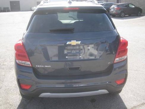 Used 2018 Chevrolet Trax LT w/ LT Convenience Package AWD/4WD image 6