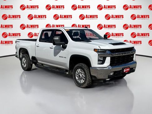 Used 2020 Chevrolet Silverado 2500 LT AWD/4WD image 3
