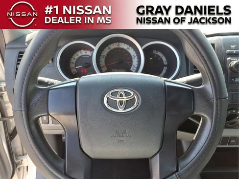 Used 2012 Toyota Tacoma PreRunner RWD image 12