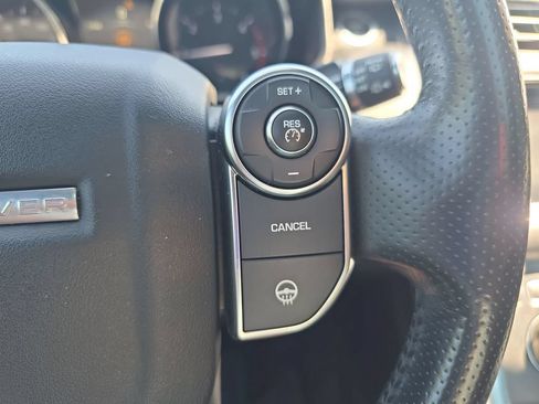 Used 2016 Land Rover Range Rover Sport SE AWD/4WD image 28