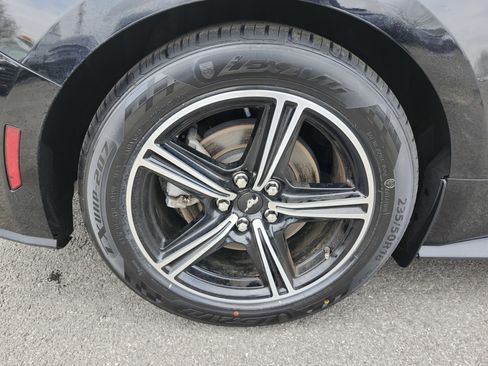 Used 2024 Ford Mustang Coupe image 11