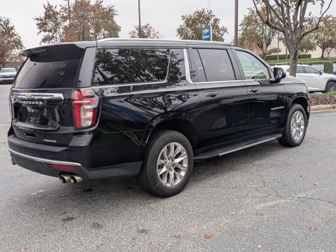Used 2021 Chevrolet Suburban Premier image 9