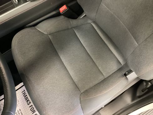 Used 2025 Ford Expedition Active AWD/4WD image 15