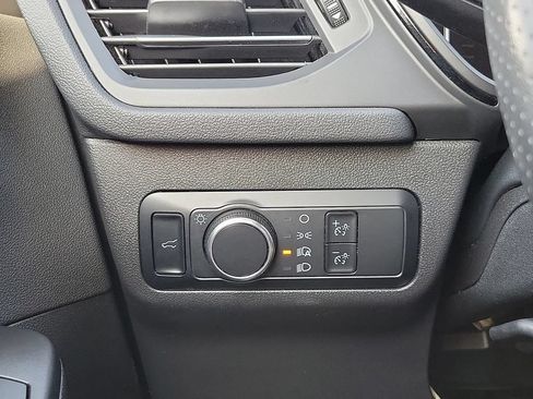 Used 2024 Ford Escape ST-Line FWD image 17