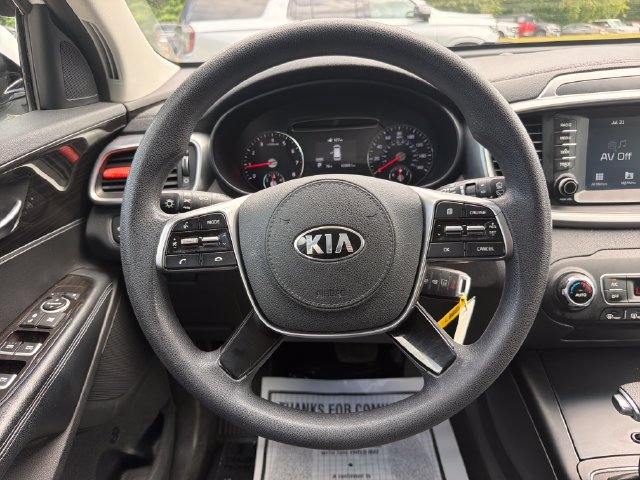 Used 2019 Kia Sorento AWD V6 image 16