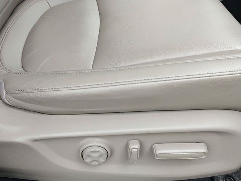 Used 2023 Honda Odyssey EX-L image 5