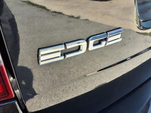 Used 2014 Ford Edge SEL image 8