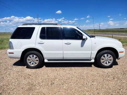 Used 2006 Mercury Mountaineer Luxury AWD/4WD image 6
