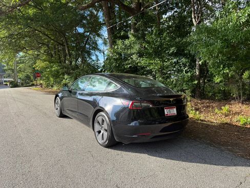 Used 2021 Tesla Model 3 Long Range AWD/4WD image 3