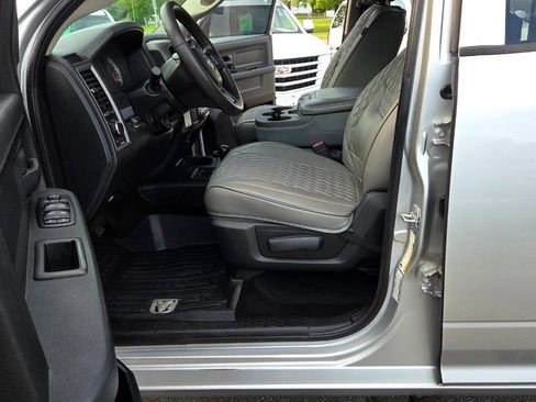 Used 2013 RAM 2500 Tradesman w/ Chrome Appearance Group AWD/4WD image 23