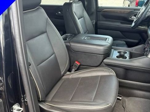 Used 2024 Chevrolet Suburban Premier w/ Max Trailering Package AWD/4WD image 33