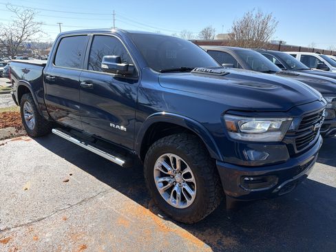 Used 2022 RAM 1500 Laramie w/ Sport Appearance Package image 3