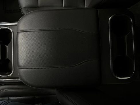 Used 2024 Chevrolet Silverado 3500 LTZ w/ LTZ Premium Package image 21