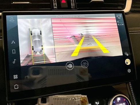 Certified 2025 Jaguar F-PACE R-Dynamic S image 23