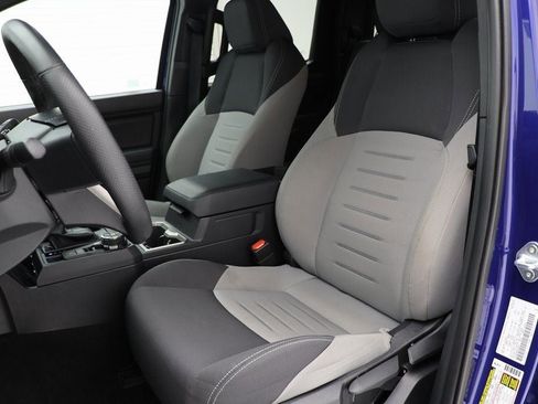 Used 2024 Toyota Tacoma TRD Off-Road image 17