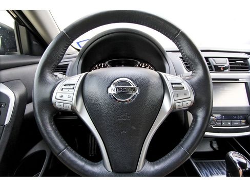 Used 2016 Nissan Altima 2.5 SL w/ 2.5 Technology w/LED Package FWD image 14
