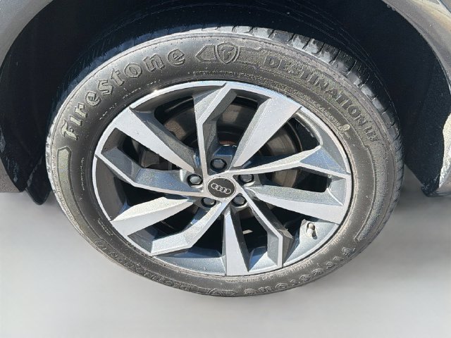 Used 2023 Audi Q5 2.0T Premium Plus w/ Premium Plus Package AWD/4WD image 27