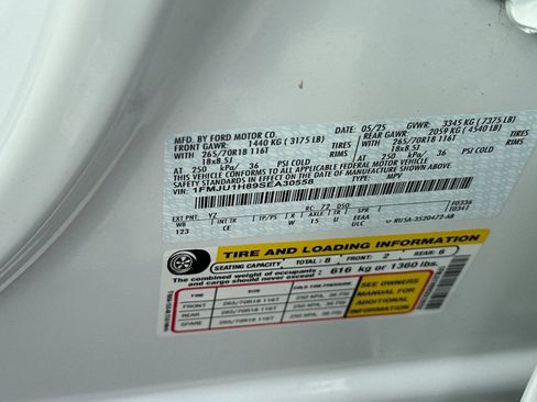 Certified 2025 Ford Expedition Active RWD image 30