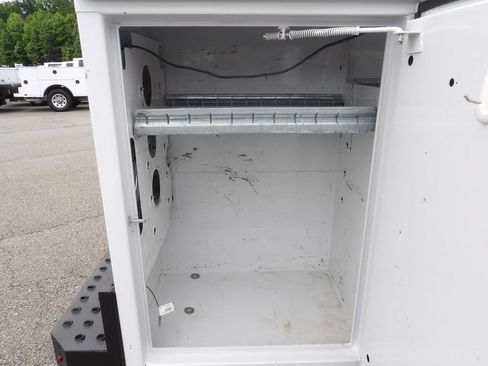 Used 2021 RAM 5500 Tradesman w/ Chrome Appearance Group AWD/4WD image 57