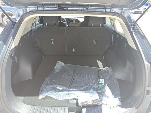 New 2025 Kia Sportage LX image 13