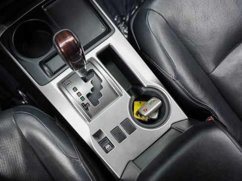 Used 2016 Toyota 4Runner Limited image 34