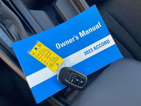 Certified 2023 Honda Accord LX image 4