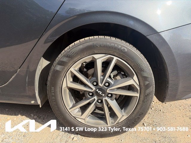 Used 2024 Kia Forte LXS FWD image 10