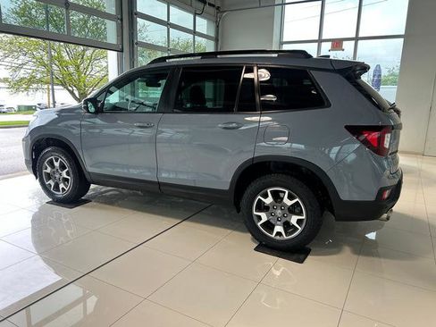 Used 2023 Honda Passport TrailSport image 10