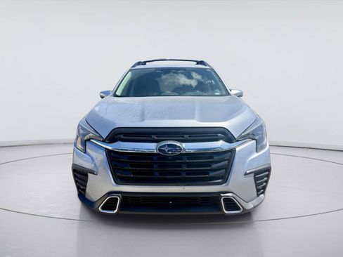 Used 2023 Subaru Ascent Touring AWD/4WD image 6