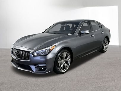 Used 2019 INFINITI Q70 Luxe w/ Sport Package