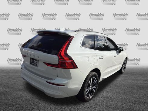 Used 2023 Volvo XC60 B5 Core w/ Climate Package FWD image 10