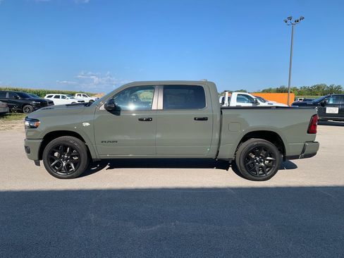 Used 2026 RAM 1500 Laramie w/ Night Edition AWD/4WD image 3