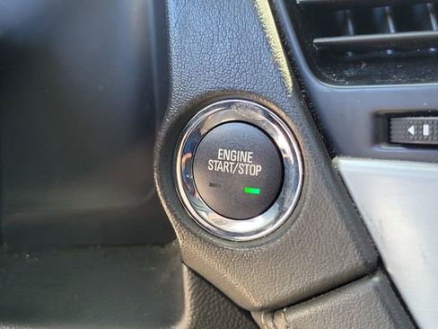 Used 2020 GMC Yukon XL SLT w/ Open Road Package image 30