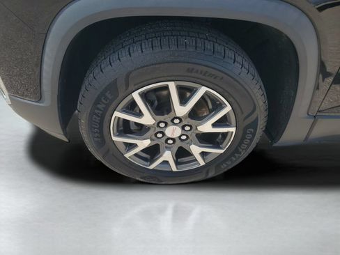 Used 2020 GMC Acadia SLE w/ Driver Convenience Package FWD image 24