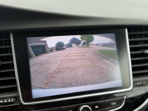 Used 2018 Buick Encore Preferred FWD image 8