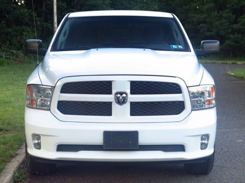 Used 2017 RAM 1500 Express AWD/4WD image 25
