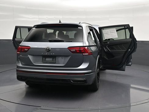 Used 2023 Volkswagen Tiguan SE R-Line FWD image 38