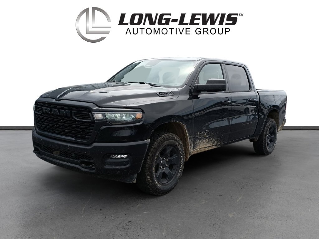Used 2025 RAM 1500 Warlock AWD/4WD image 1