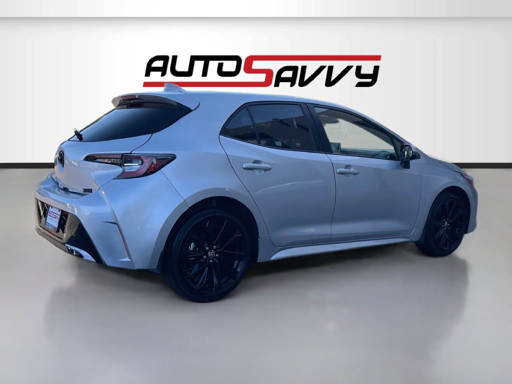 Used 2025 Toyota Corolla XSE FWD image 7