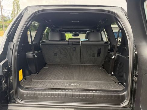 Used 2023 Lexus GX 460 Premium w/ Premium Package AWD/4WD image 22