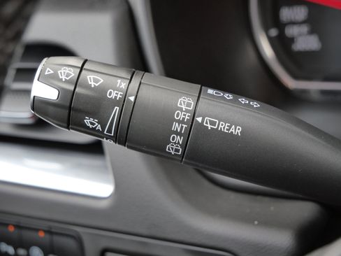 Used 2023 Chevrolet Tahoe LS image 34