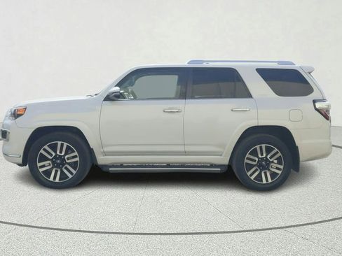 Used 2016 Toyota 4Runner Limited AWD/4WD image 4
