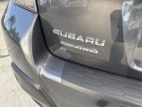 Used 2021 Subaru Crosstrek 2.0i Premium w/ Moonroof Package image 25