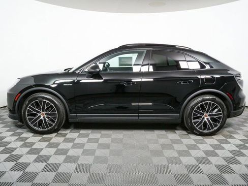 New 2026 Porsche Macan Electric image 2