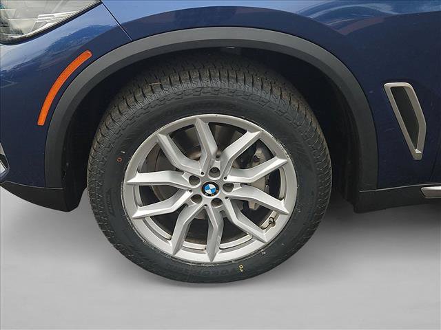 Used 2019 BMW X5 xDrive40i w/ Convenience Package AWD/4WD image 25