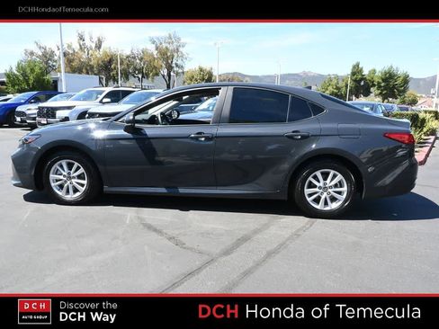 Used 2025 Toyota Camry LE FWD image 4