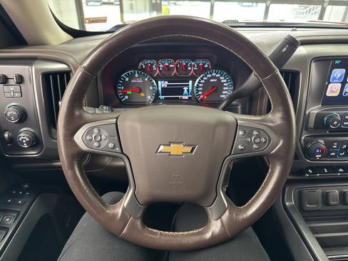 Used 2017 Chevrolet Silverado 1500 LTZ Z71 w/ LTZ Plus Package image 18