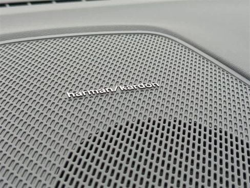 New 2026 Volvo XC60 B5 Plus w/ Protection Package Premier image 29