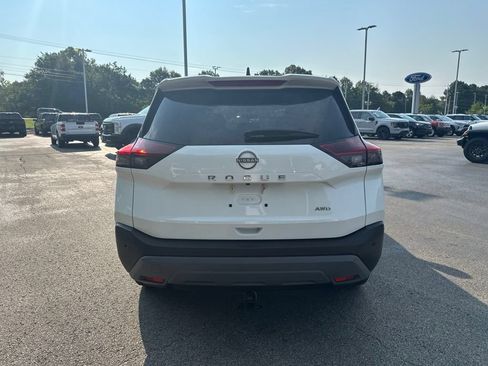 Used 2023 Nissan Rogue S AWD/4WD image 4