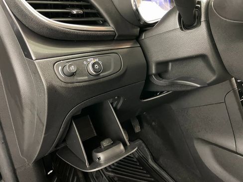 Certified 2022 Buick Encore Preferred w/ Safety Package image 23